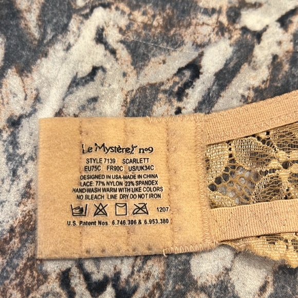 Designer bra - Picture 3 of 4